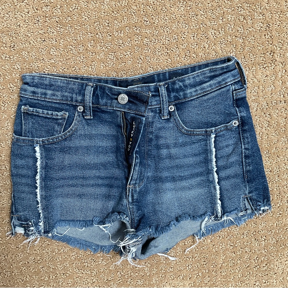 Lucky Brand | High Rose Raw Hem Shortie Shorts